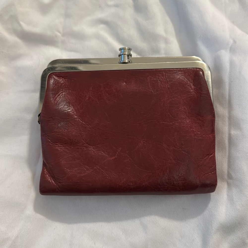 Used Hobo wallet in red